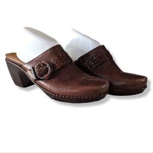 Nuture Abiee Leather Clogs Mules 10 Brown 3" Heel‎ Braided Straps